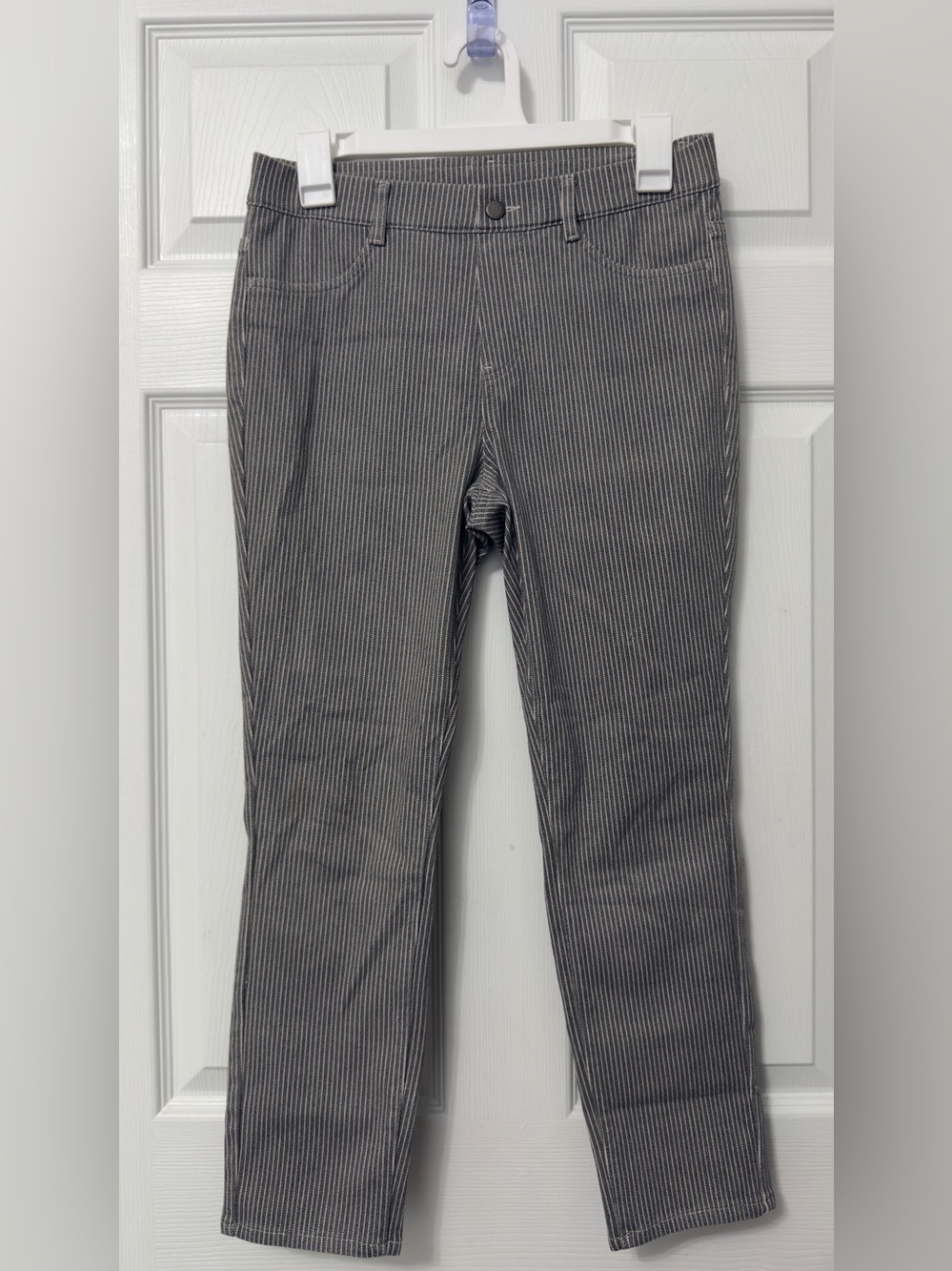 Uniqlo Light Gray Pinstripe Pants
